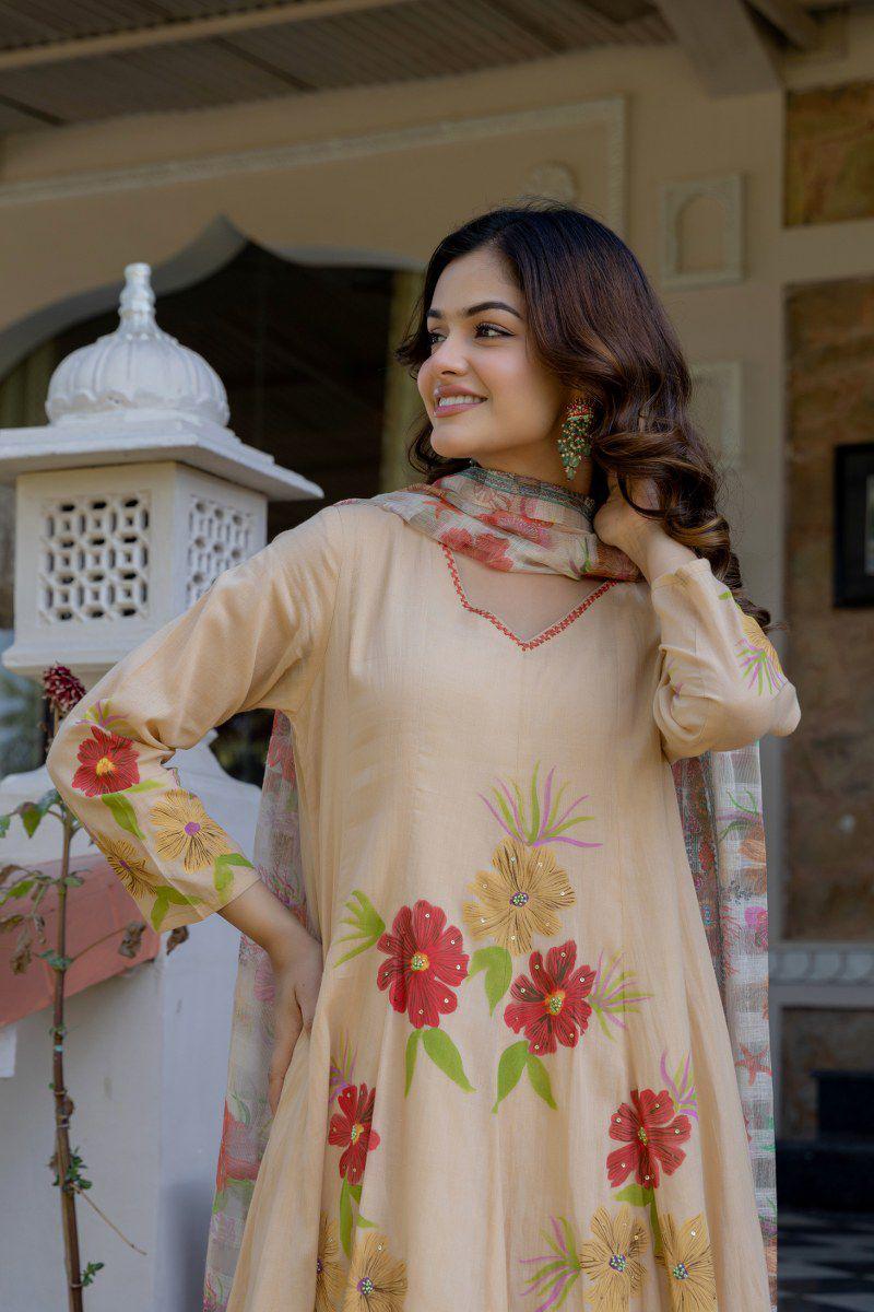 Chitralekha Kurta Set