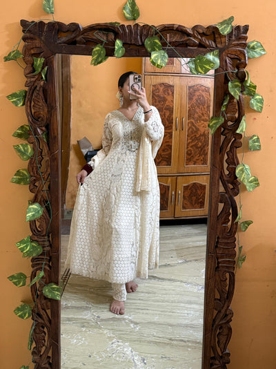 Mehar White Anarkali kurta set